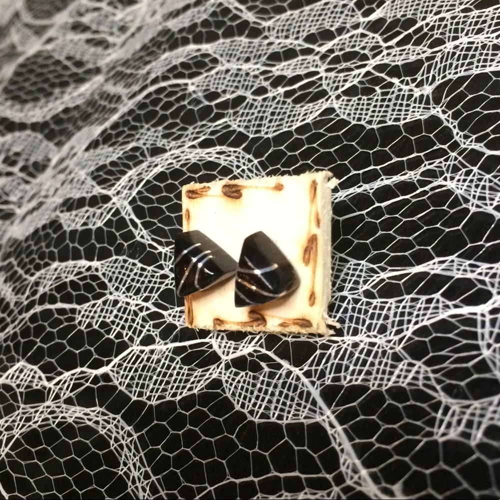 Hand made studs - Picture 2 of 4